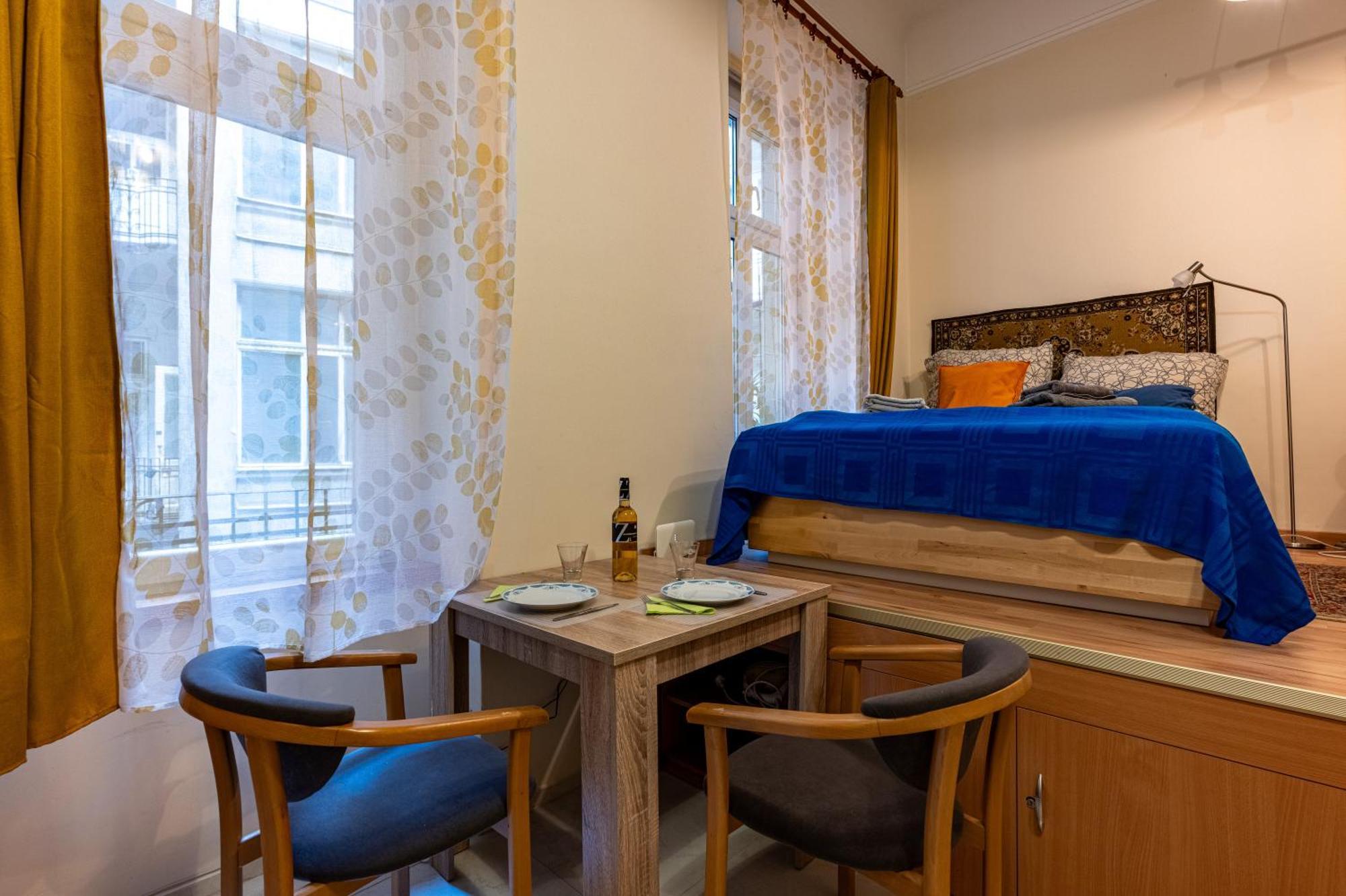 A Quiet Studio In The Heart Of The City Budapest Ngoại thất bức ảnh