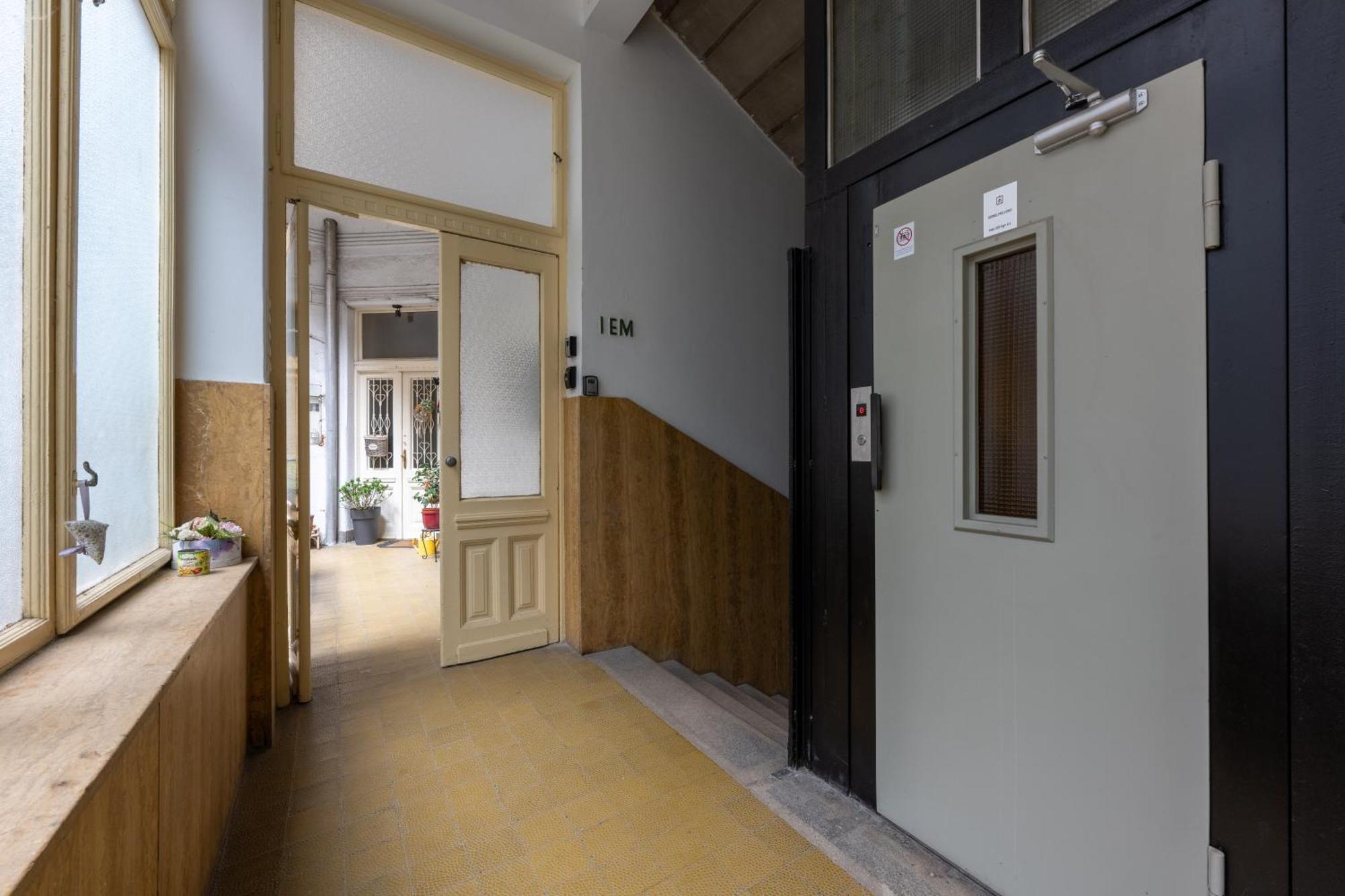 A Quiet Studio In The Heart Of The City Budapest Ngoại thất bức ảnh